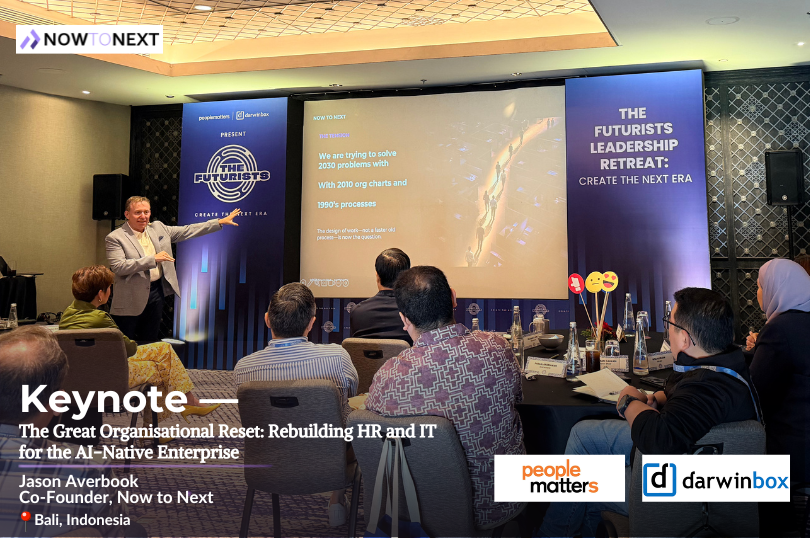 Jason Averbook delivering the keynote at The Futurists Leadership Retreat in Bali, Indonesia.